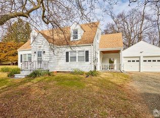 165 Pond Rd, Freehold, NJ 07728