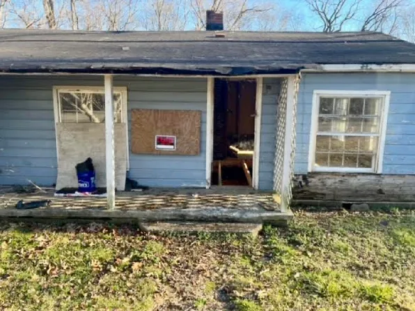 6400 Old Dunlap Rd, Whitwell, TN 37397