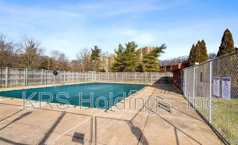 1521 S George Mason Dr #1 — Photo 24