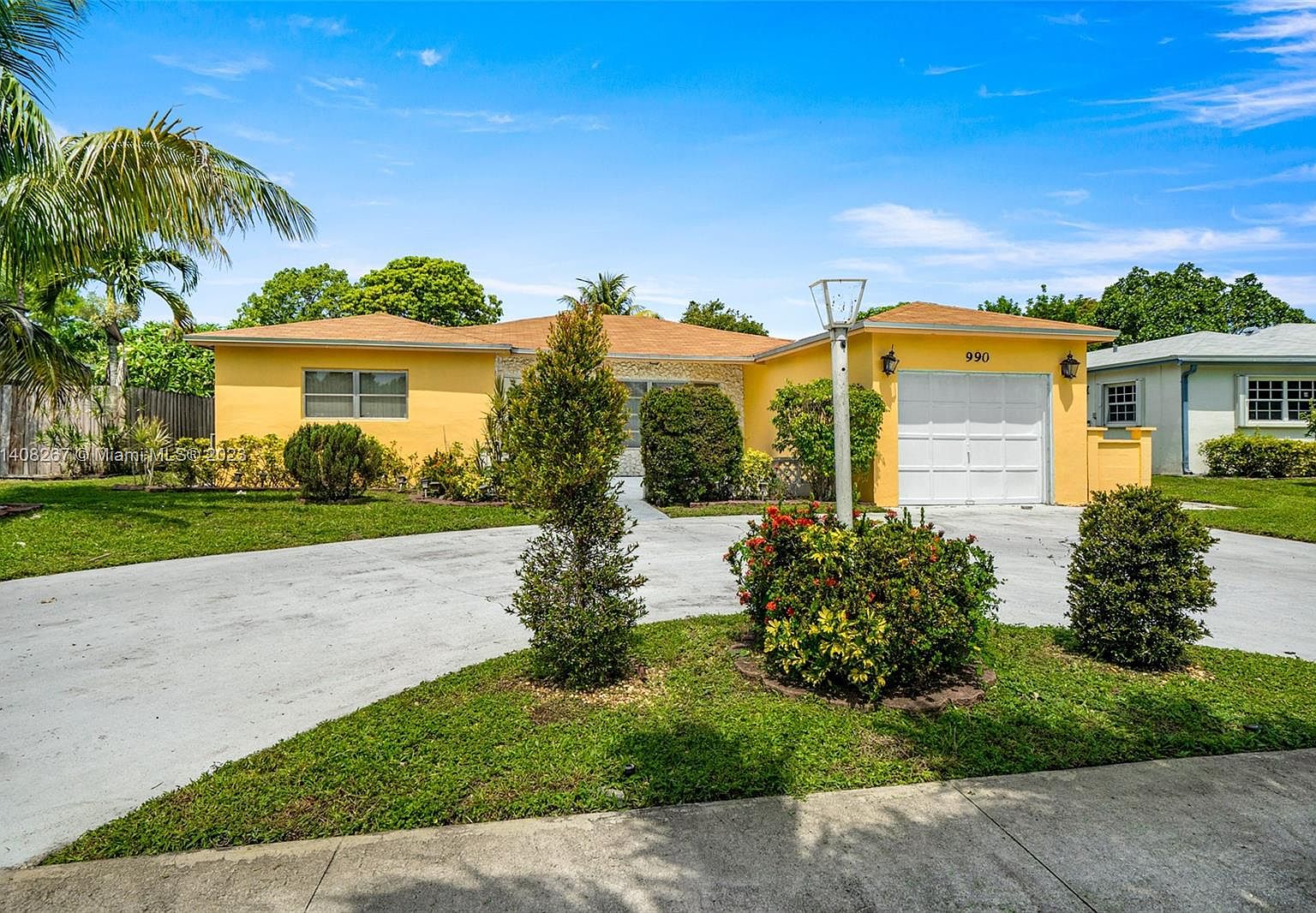 990 SW 50th Ter, Margate, FL 33068 MLS A11408267 Zillow