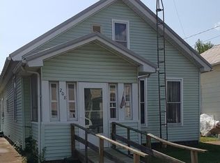 208 Front Ave SE, New Philadelphia, OH 44663