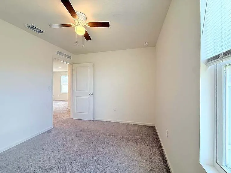 2068 Kentucky Rd — Photo 41