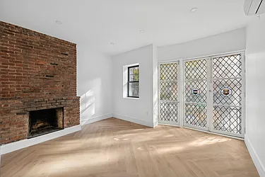 Rented by Nest Seekers International