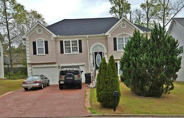 1st image of 141 Oak Vista Ct #15