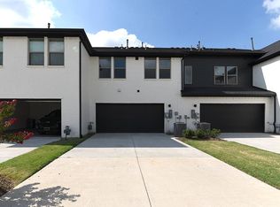 817 Crystal Oak Ln, Arlington, TX 76005