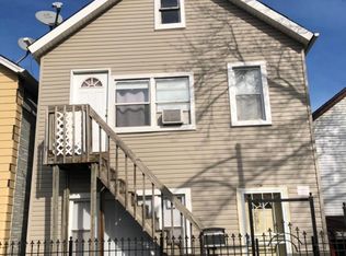 2721 S Crowell St APT 1F, Chicago, IL 60608