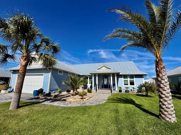 108 Saint Charles St, Mexico Beach, FL 32456