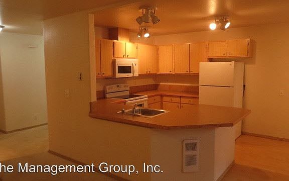 4th image of 5313 NE 66th Ave #B21