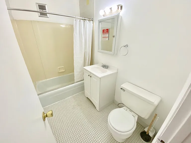 1730 Commonwealth Ave #5 — Photo 13