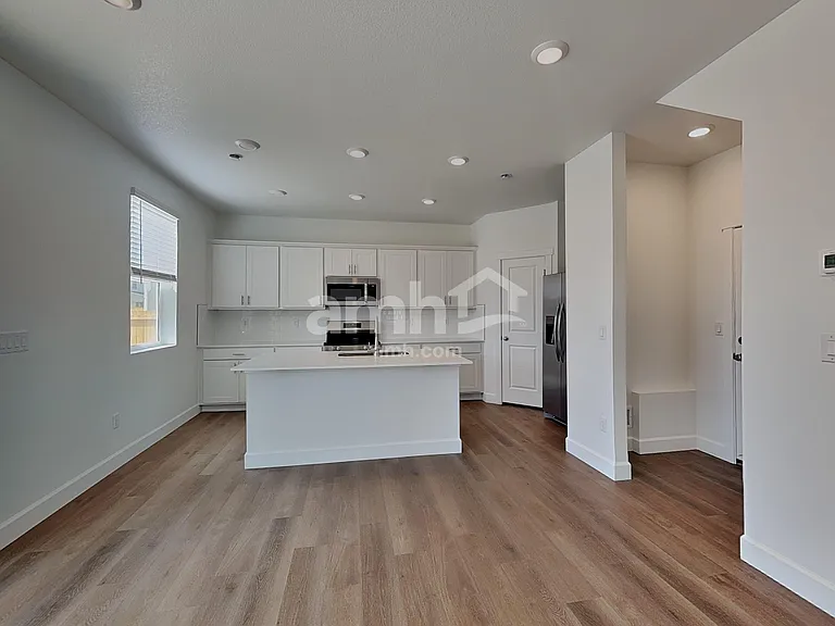10023 Abilene Ct — Photo 5