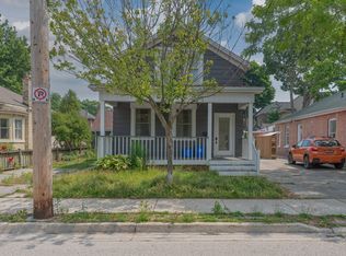 12 Cartwright St #3, London, ON N6B 2W4