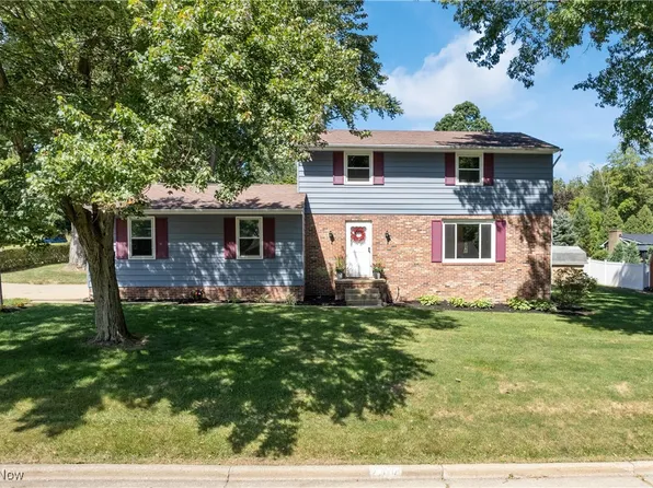 710 Browning Ave NW, North Canton, OH 44720