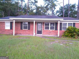 989 Sunset Blvd, Jesup, GA 31545