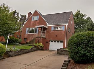 2013 Pleasant St, Bethel Park, PA 15102