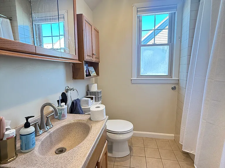 9 Mapleton St #2 — Photo 6