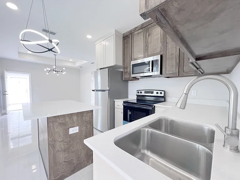 2812 Links Dr — Photo 9