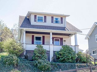 814 N 2nd St, Jeannette, PA
