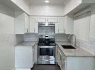 222 E South St APT 7, Long Beach, CA 90805