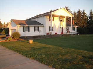 16657 Eisenhour Rd, Pemberville, OH 43450