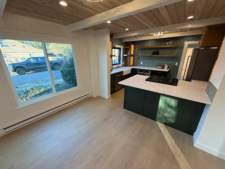 1045 Oakway Rd — Photo 28