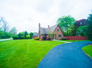 5748 Sunset Ave, La Grange Highlands, IL