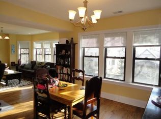 2836 N Francisco Ave APT 3A, Chicago, IL 60618