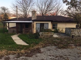 2567 Sportsman Club Rd, Newark, OH 43055