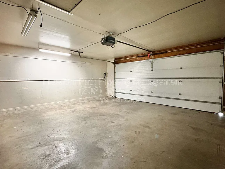 2707 W Fairway Dr — Photo 16