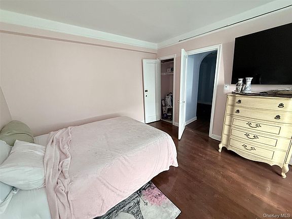 4th image of 83-80 118 Street #6C