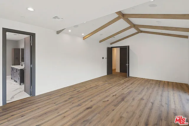 3373 Coldwater Canyon Ave — Photo 17