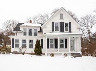 18 Hadwen Ln, Worcester, MA 01602