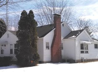 613 E Washington St, Parker City, IN 47368