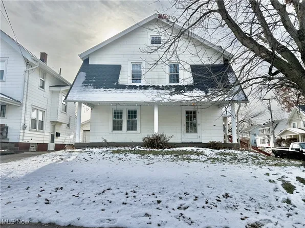 900 Roslyn Ave SW, Canton, OH 44710