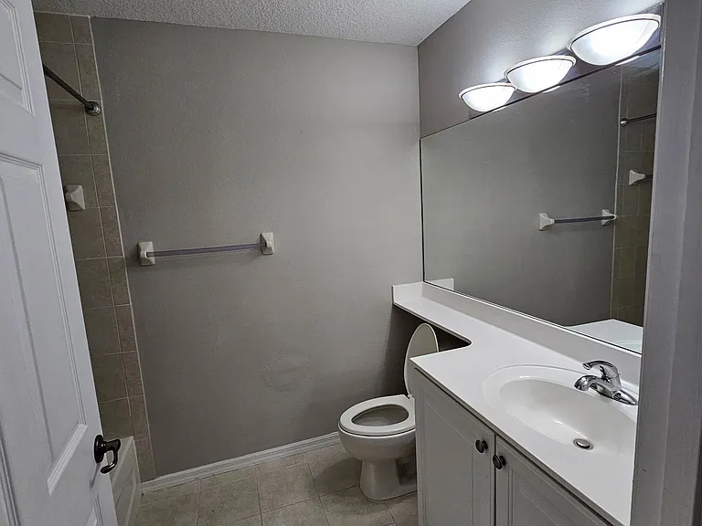 Secondary Bath