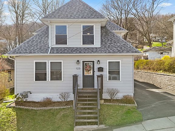 2nd image of 123 Robble Ave