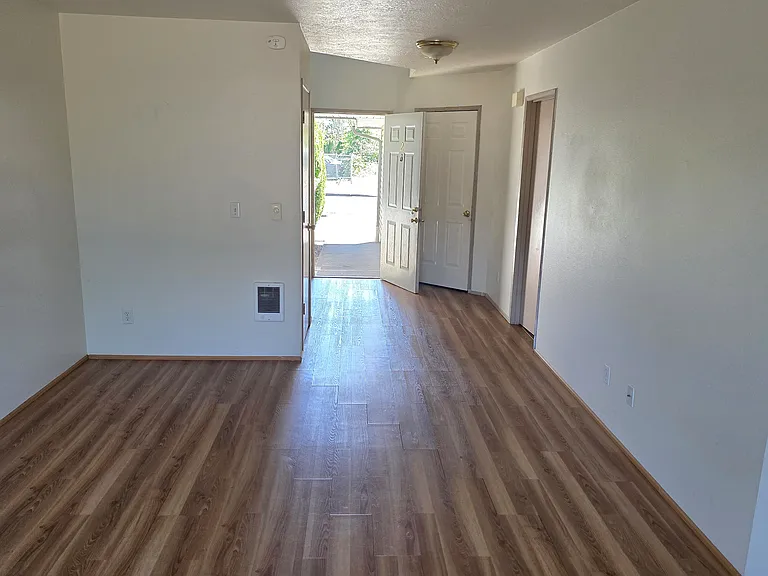 264 Ecols St S #2 — Photo 9