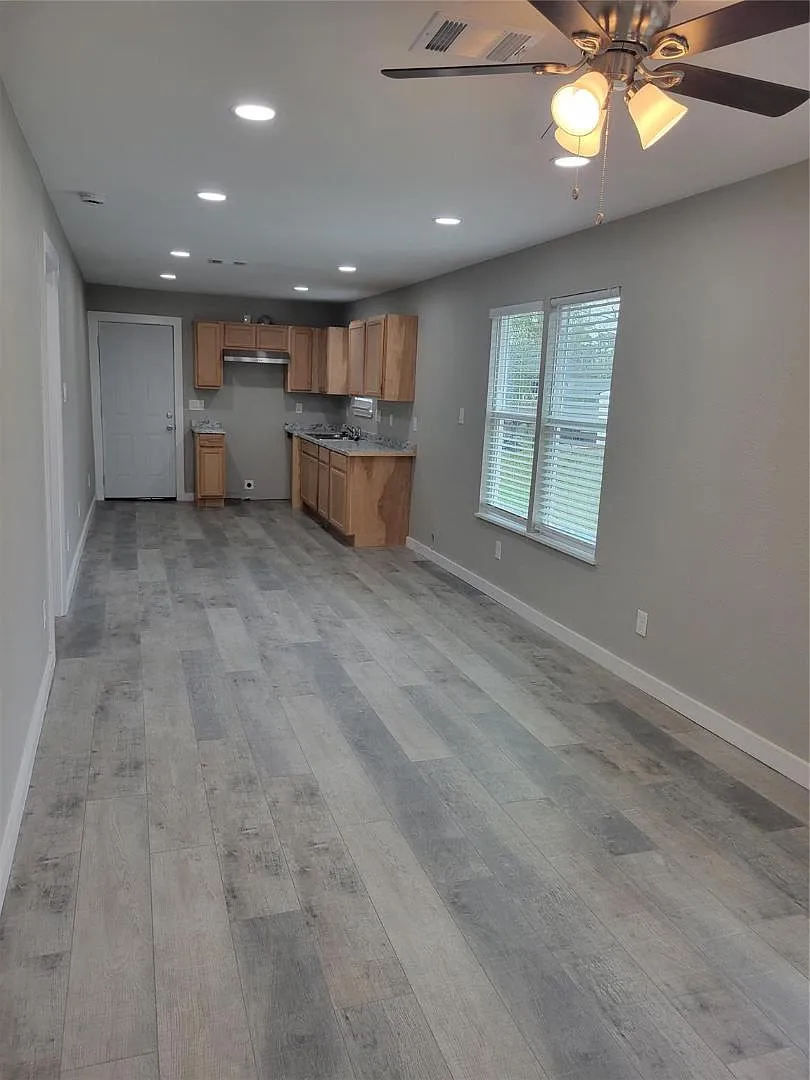 5109 Earline Street - A — Photo 3