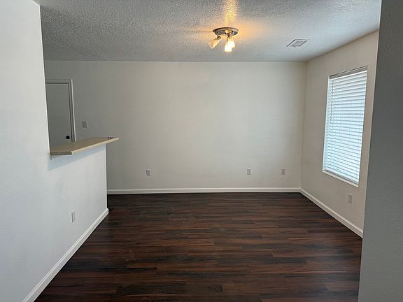 3rd image of 10436 Pamplona St NW