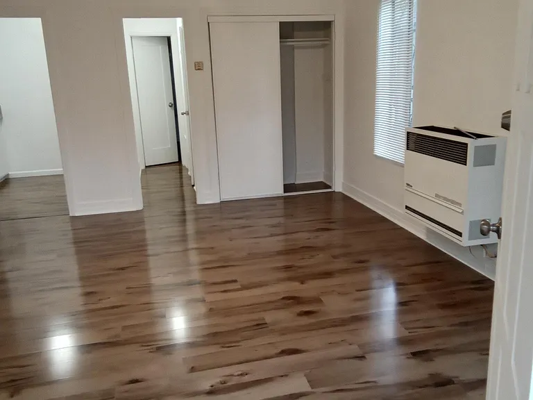 5307 Longfellow St — Photo 3