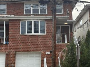 378 Gorge Rd FLOOR 1, Cliffside Park, NJ 07010