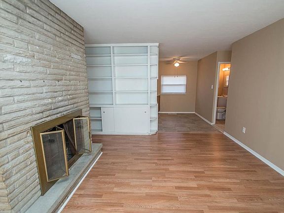 3rd image of 5853 Kings Hwy