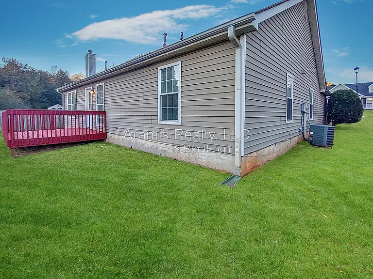 6843 Saganaw Dr — Photo 17