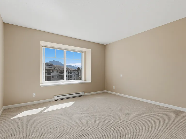 7556 Topaz Dr — Photo 11