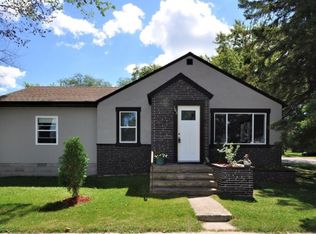 102 Wisconsin Ave SE, Staples, MN 56479
