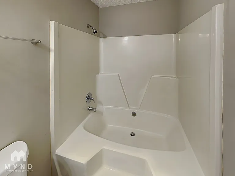 11021 Traci Lynn Dr — Photo 15