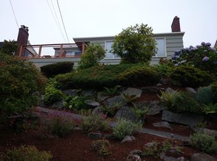 5509 SW Campbell Pl, Seattle, WA 98116