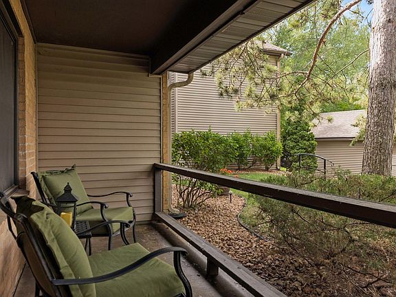 2nd image of 11041 Oregon Cir #53