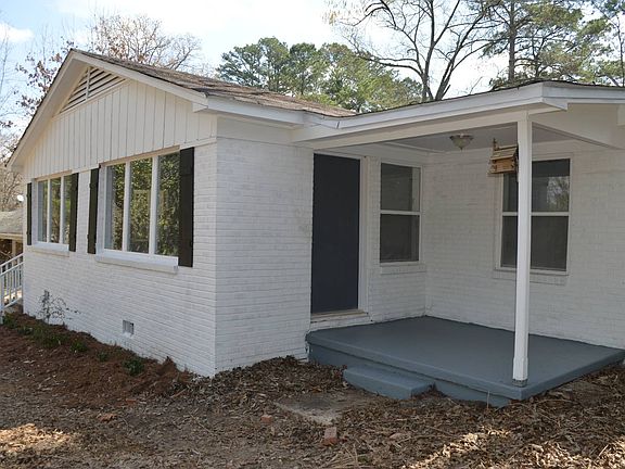 3rd image of 111 Highland Dr