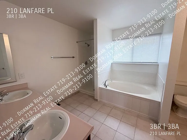 210 Lanfare Pl — Photo 12