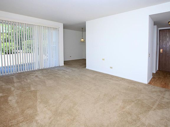5th image of 705 Waters Edge Dr APT 309